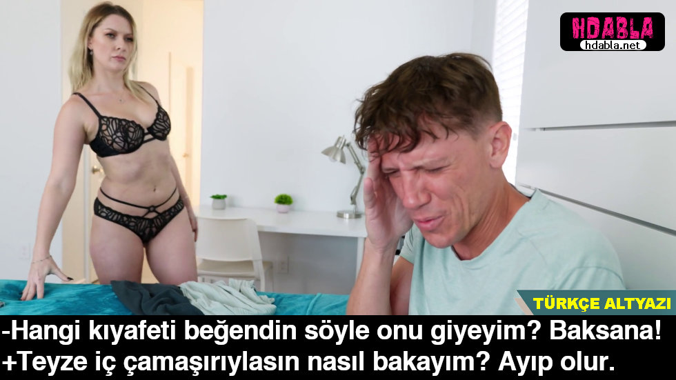 Dul teyzem önümde üstünü değiştirip vücudunu bana göstermeye çalışıyor